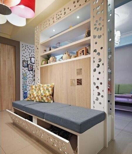 功能強大的入戶門正對玄關(guān)設(shè)計