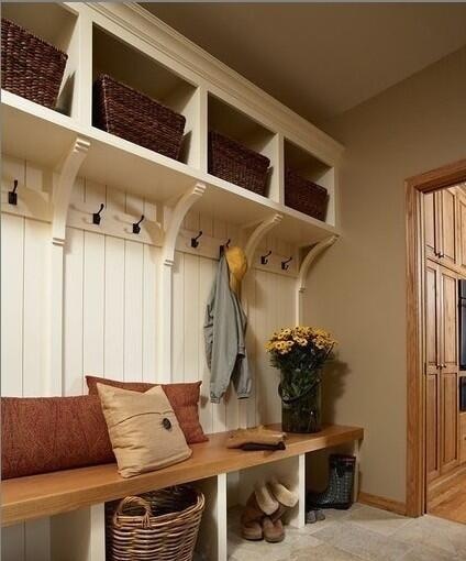 功能強大的入戶門正對玄關(guān)設(shè)計