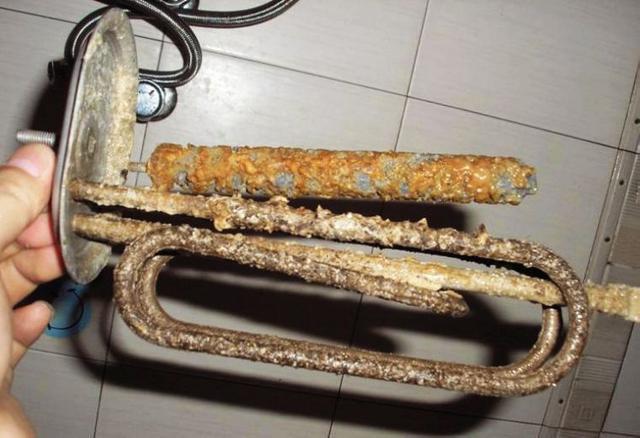 昨晚老公洗完澡后居然全身發(fā)癢，上網(wǎng)一看才知道原因出在這！