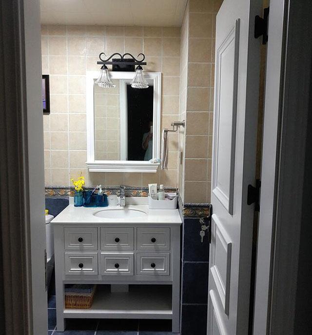 剛?cè)胱〉男路?，主臥做了這樣一個小設(shè)計，鄰居朋友看了紛紛點贊