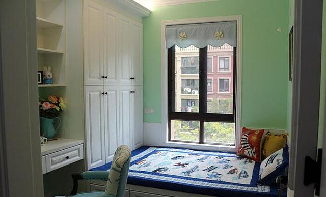 剛?cè)胱〉男路?，主臥做了這樣一個小設(shè)計，鄰居朋友看了紛紛點贊