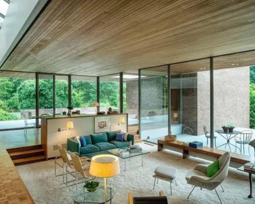 下沉式設(shè)計(jì)營造通透感和高度差