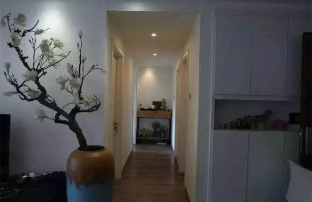 走廊盡頭這樣裝 真漂亮！