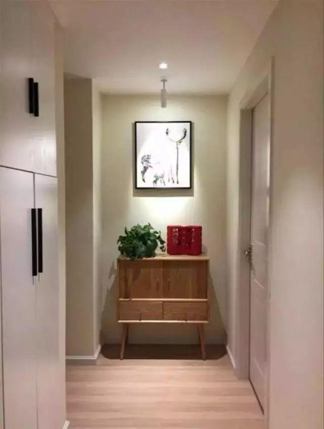 走廊盡頭這樣裝 真漂亮！