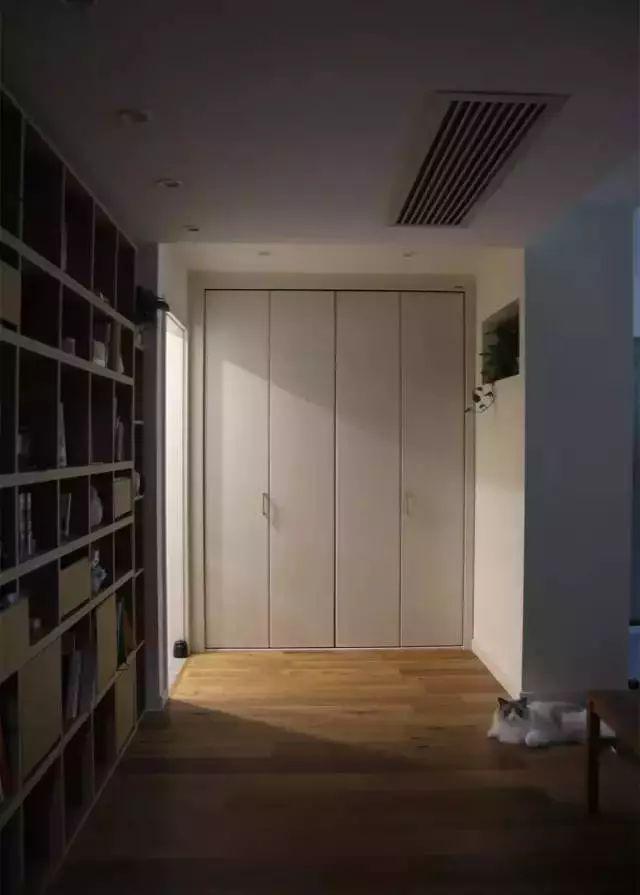 走廊盡頭這樣裝 真漂亮！