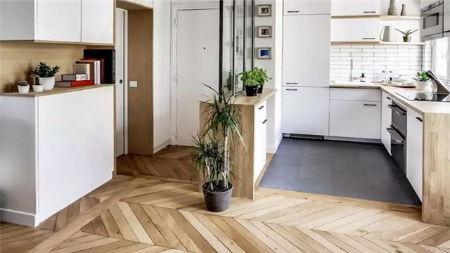 就因為門口有它窮字當(dāng)頭，壓財三代窮一輩子！想要翻身沒門！