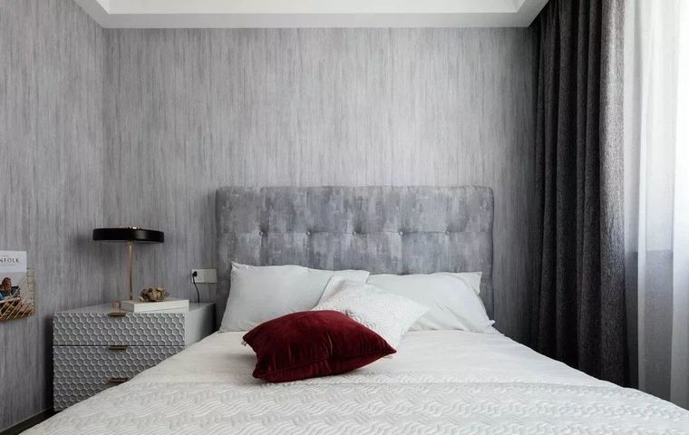 撞色高級灰，設計師的一劑春藥！_13