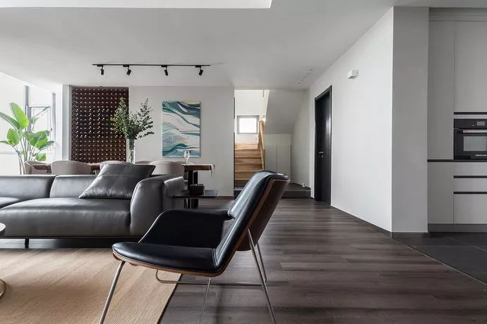 踢腳線怎么裝才好看，其實大有講究！_36