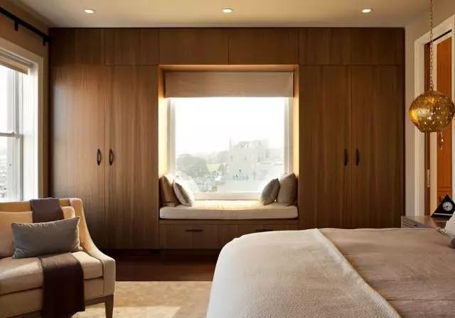 家里有飄窗該如何設計？這些方案能讓你多些思路_1