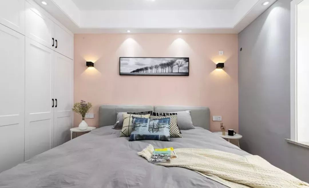 【裝修案例】床頭燈選得對，臥室溫馨好幾倍！