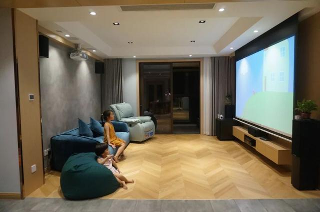 想在家里裝投影儀，幕布安裝方式有哪些？ - 后花園網(wǎng)文 - 家居新聞