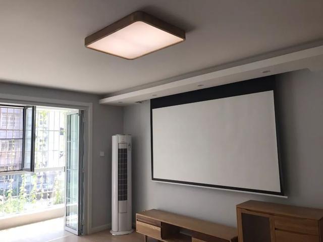 想在家里裝投影儀，幕布安裝方式有哪些？ - 后花園網(wǎng)文 - 家居新聞