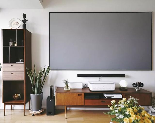 想在家里裝投影儀，幕布安裝方式有哪些？ - 后花園網(wǎng)文 - 家居新聞