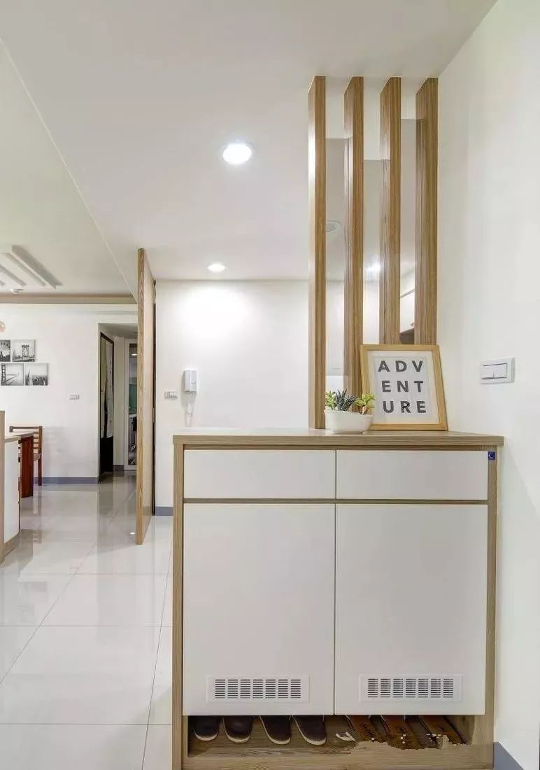 進門無玄關(guān)，鞋柜怎么放？ - 后花園網(wǎng)文 - 家居新聞