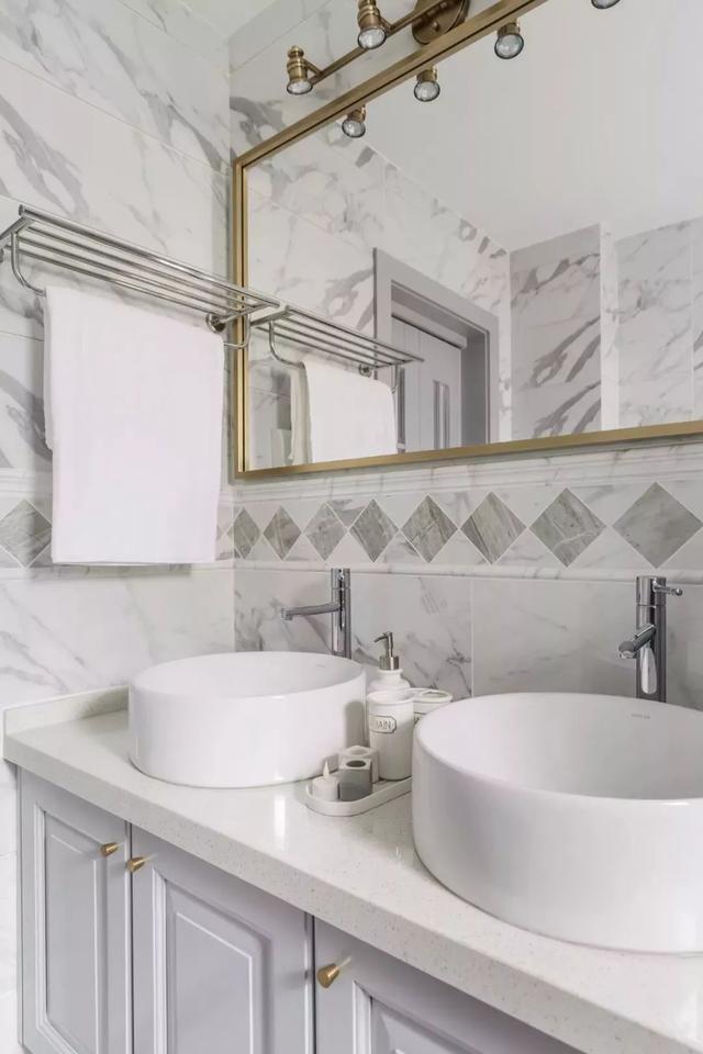 這樣設(shè)計浴室鏡，好用又好看！ - 后花園網(wǎng)文 - 家居新聞