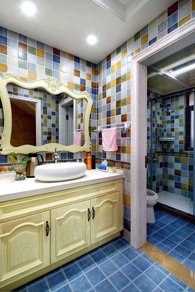 這樣設(shè)計浴室鏡，好用又好看！ - 后花園網(wǎng)文 - 家居新聞