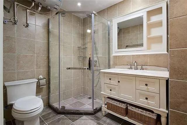 這樣設(shè)計浴室鏡，好用又好看！ - 后花園網(wǎng)文 - 家居新聞