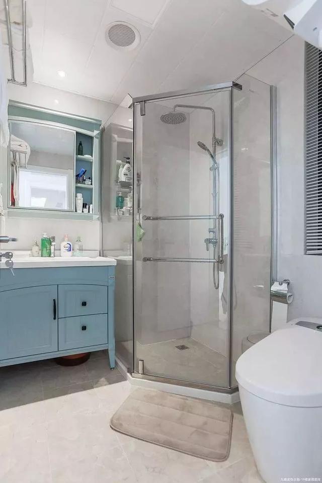 這樣設(shè)計浴室鏡，好用又好看！ - 后花園網(wǎng)文 - 家居新聞