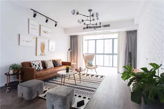 各風(fēng)格「皮沙發(fā)」搭配，你喜歡哪種？ - 后花園網(wǎng)文 - 家居新聞