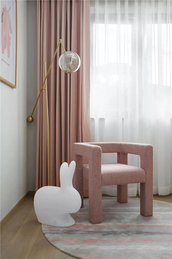  踢腳線 輪廓線 實用性 美觀程度 家裝過程 