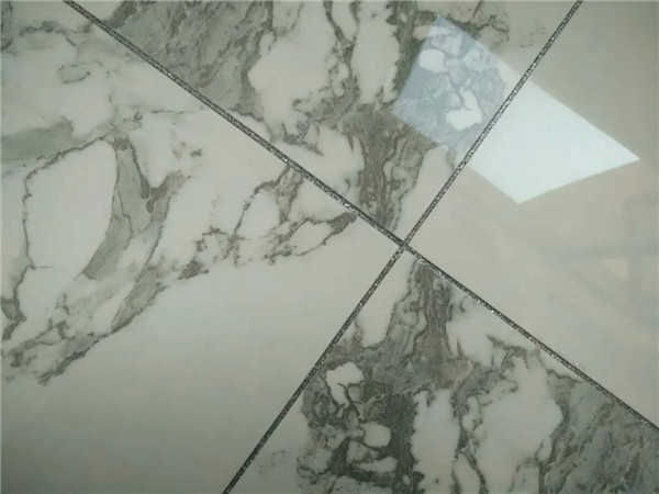 美縫 瓷磚美縫 鋪貼瓷磚 .jpg