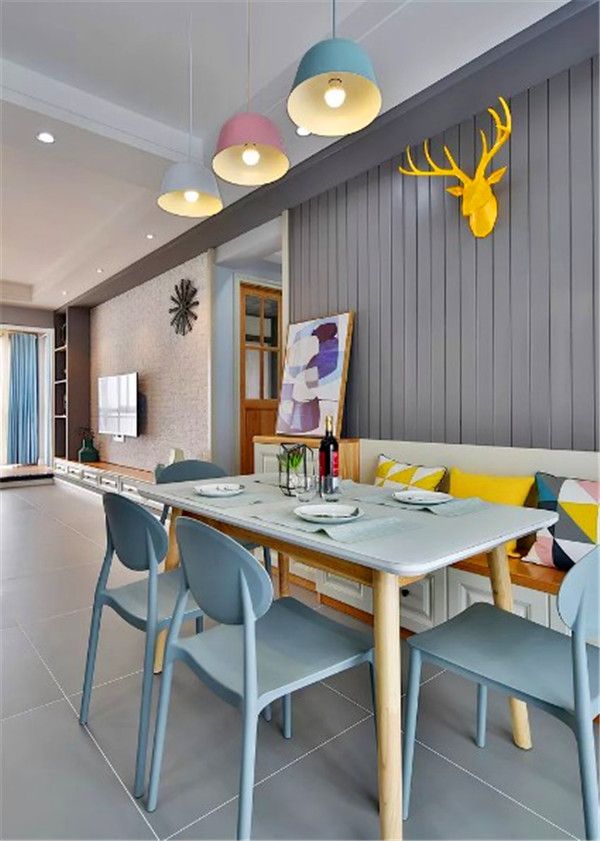 卡座設(shè)計(jì)優(yōu)點(diǎn)